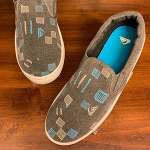 Quiksilver Skater Canvas Loafers Sneaker Shoes Faded Look Big Boys Size 5 EUC